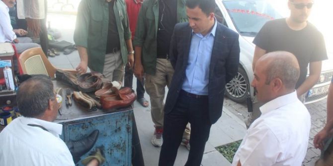 Başkan Vekili Uzan’dan esnaf ziyareti