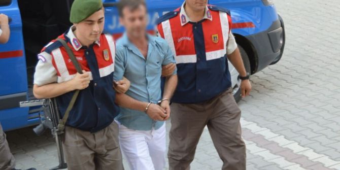 Kurbanlıkların parasını ödemeden kaçmaya kalktı