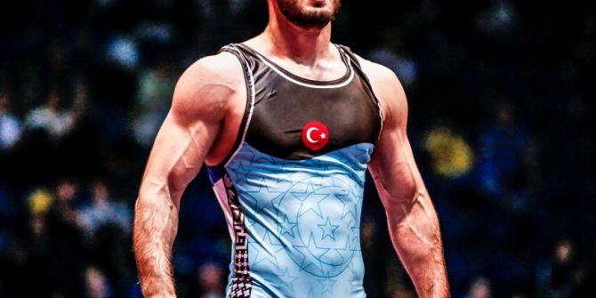 Dünyanın en iyi güreşçileri Taha ve Soner