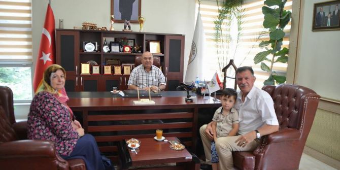 Başkan Duymuş, İvrindi Belediye Başkanı Baydar ile bir araya geldi