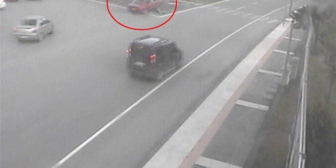 Sivas’ta MOBESE’ye takılan ilginç kazalar