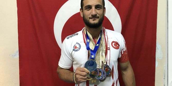 Rıdvan Özay Avrupa ikincisi oldu