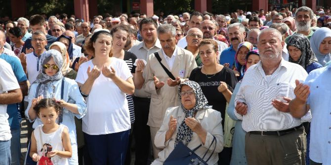Tokat’ta ilk hac kafilesi kutsal topraklara uğurlandı