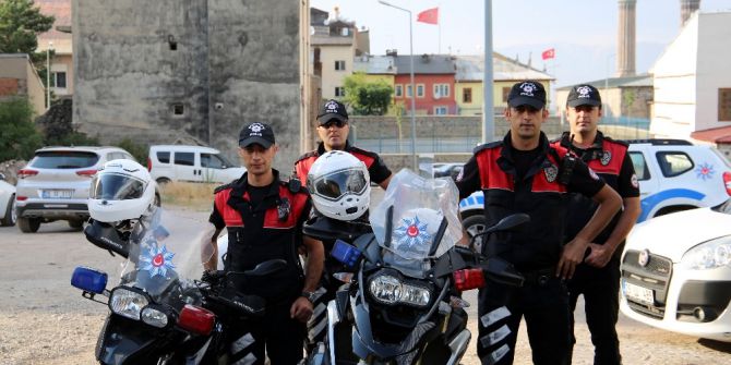 Erzurum’da metruk binalar didik didik arandı