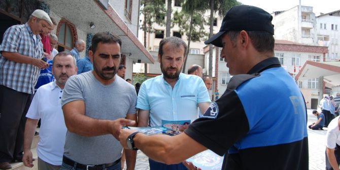 Fatsa’da silaha hayır broşürü dağıtıldı