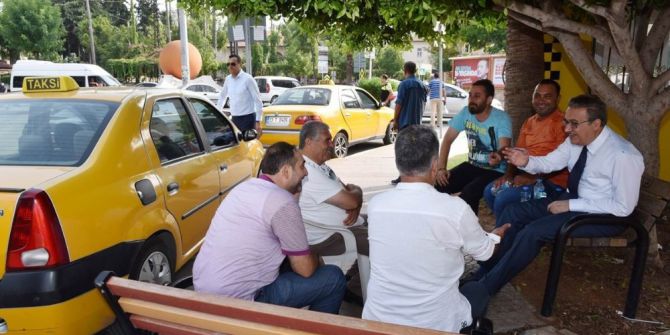 Vali Su’dan taksicilere sürpriz ziyaret
