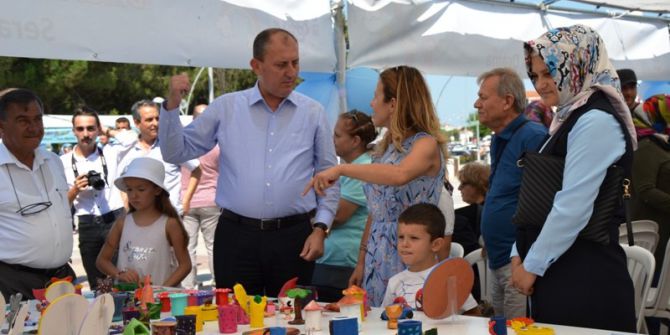 Bilgi evlerinden şenlikli veda