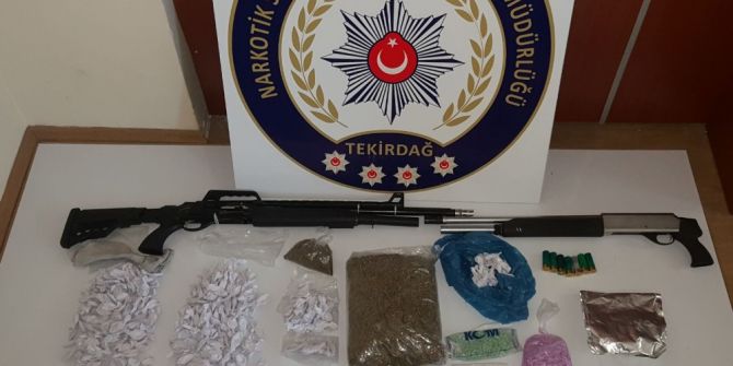 Narkotik polisinden zehir tacirlerine darbe