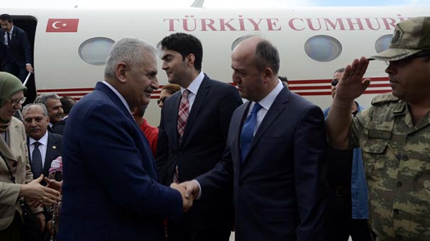 Binali Yıldırım Diyarbakır'da