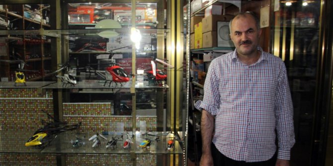 Helikopter pilotu olamadı ama helikopter tamircisi oldu