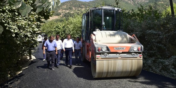Başkan Erkoç’tan "Yıl sonuna asfaltsız yol kalmayacak" müjdesi