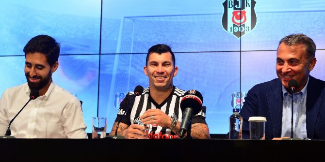 Medel, resmen Beşitaş’ta