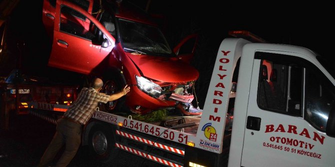 Köyceğiz’de otomobil kanala devrildi; 7 yaralı