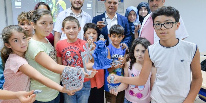 Uysal, Zeytinköy Bilim ve Eğitim Merkezi’nde