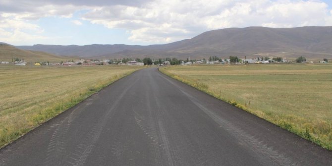 Selim Akçakele arası 17 kilometre sıcak asfalt oldu