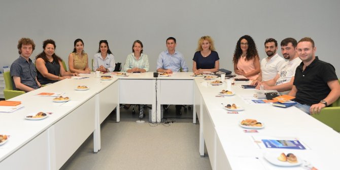 Nanoteknolojide kümelenme atağı