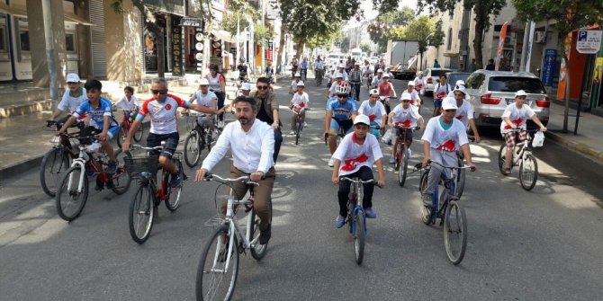 TBMM Başkan Vekili Aydın kuran kursu öğrencileriyle birlikte pedal çevirdi