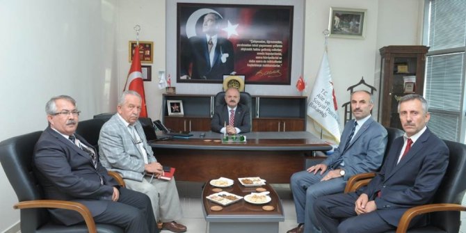 Vali Çakacak, Aile Sosyal Politikalar İl Müdürlüğü çalışmaları hakkında bilgilendirildi