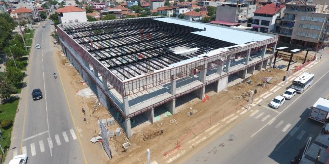 Sarıgöl’de otopark ve pazar yeri çalışmaları devam ediyor