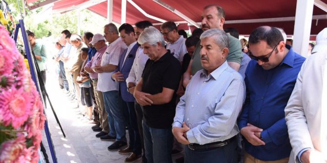 Behzat Büyükdereci son yolculuğuna uğurlandı