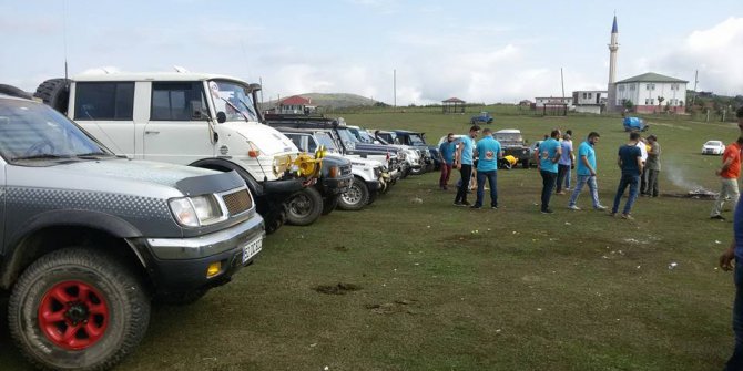 Cipleri ile yaylada şov yaptılar