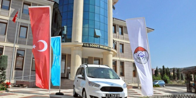 Söğüt Belediyesi filosuna yeni bir araç daha ekledi