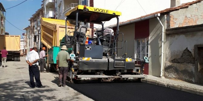 Sungurlu’da asfaltlama çalışmaları başladı