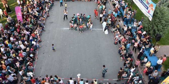 Kocasinan’ın çocuk oyunları, Turgut Reis Mahallesi’nde canlandı