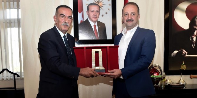 Eceabat Belediyesinden kardeş Mamak Belediyesine ziyaret