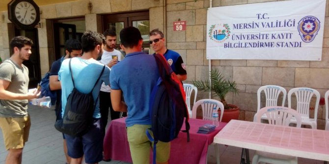 Mersin Emniyeti’nden üniversite öğrencilerine kayıt desteği