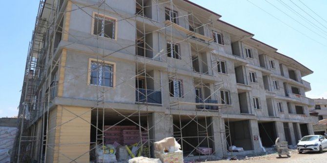 Burhaniye’de belediye 18 daireyi satışa çıkardı