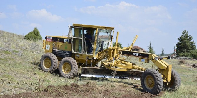 Musaözü’nde yol bakım çalışması