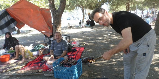 Suriyeli muhacirler piknikte buluştu