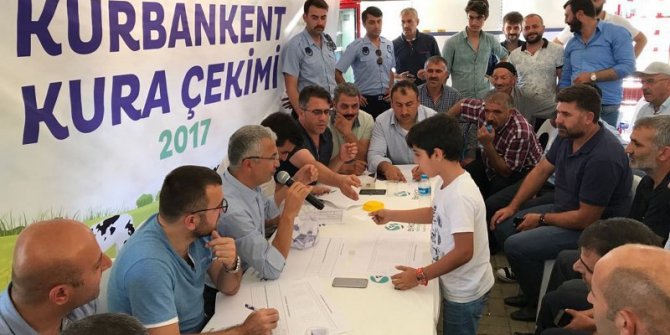 ‘Kurbankent’ çadırlarında kura çekimi yapıldı