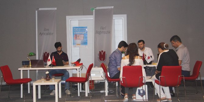 İbn Haldun Üniversite’sinde kayıt heyecanı başladı