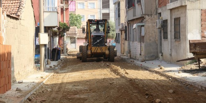 Turgutlu’da 4 sokakta yenileme çalışması