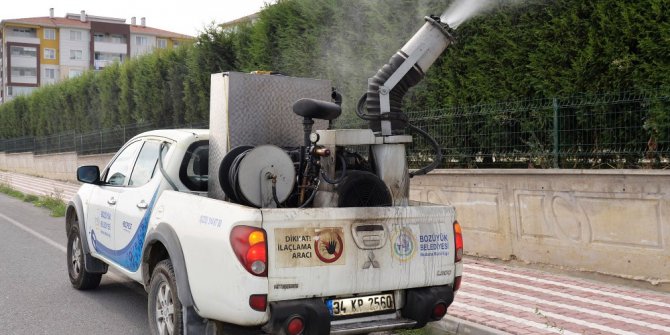Bozüyük Belediyesi tarafından ilaçlama çalışmaları devam ediyor