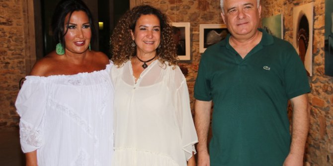 Halit Akçatepe’nin kızı sergi açtı