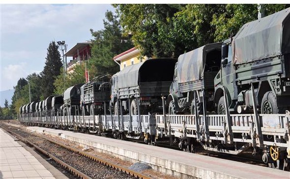 106'ncı Topçu Alay Komutanlığı'na Zırhlı Araç Sevkiyatı Sürüyor