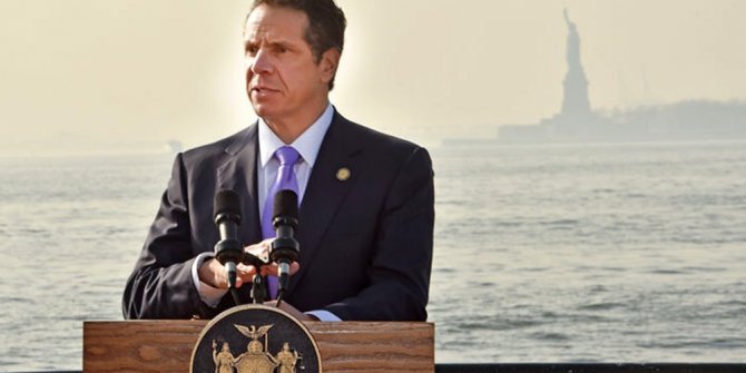 New York Valisi Trump’a karşı imza kampanyası başlattı