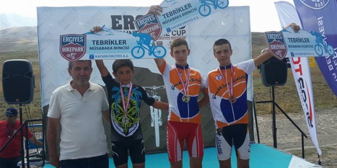 Edirneli bisikletçilerin başarısı