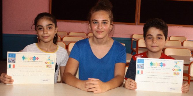 Türk öğrenciler göçmenliği yaşadı