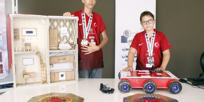 Çin’de şampiyon olan "Zihin gücü ile giden tekerlekli araç" projesi son dakika sponsorları ile yarışmaya katılmış