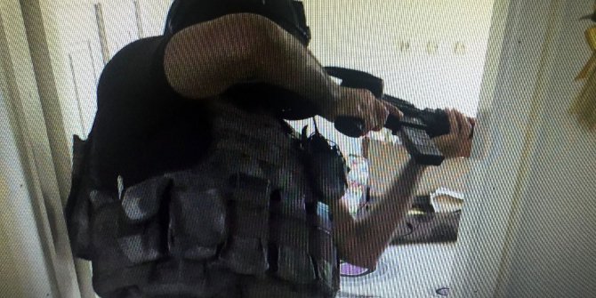 Bebek çantasında eroin ele geçirildi