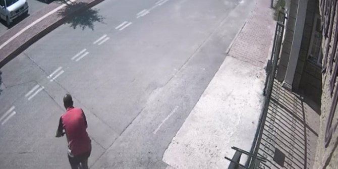 40 saniyede bisiklet hırsızlığı