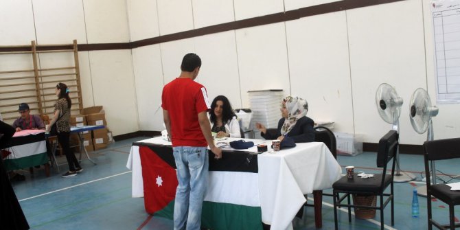 Ürdün belediye seçimleri için sandık başında