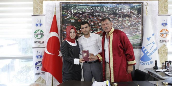 Başkan Duymuş, genç çiftlerin nikahını kıydı