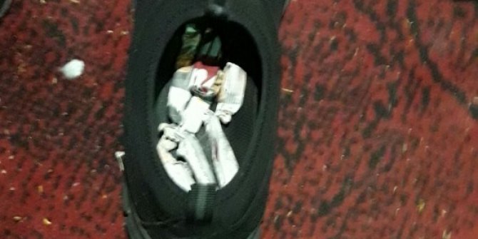 Ayakkabının içinden uyuşturucu çıktı