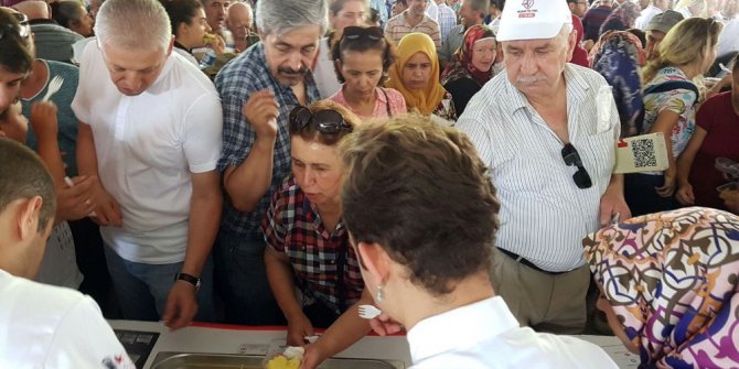 Tekirdağ Aşçılar ve Pastacılar Derneği, Mengen Uluslararası 32. Aşçılık ve Turizm Festivali’ne katıldı