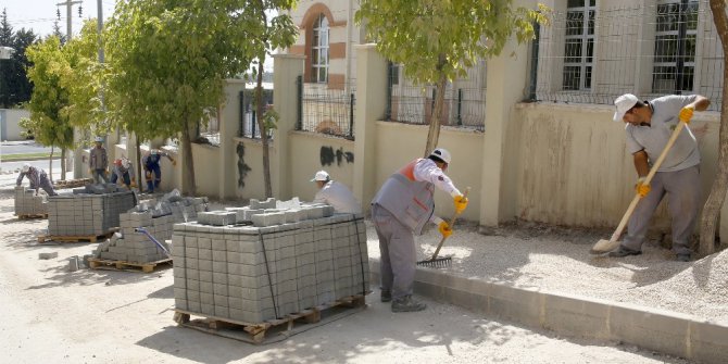 Şehitkamil’den Merveşehir Mahallesine kaldırım çalışması